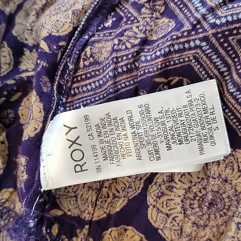 Med Roxy Tunic Top - Picture 3 of 5